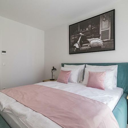Luxury Apartments Magali Rovinj Exterior photo